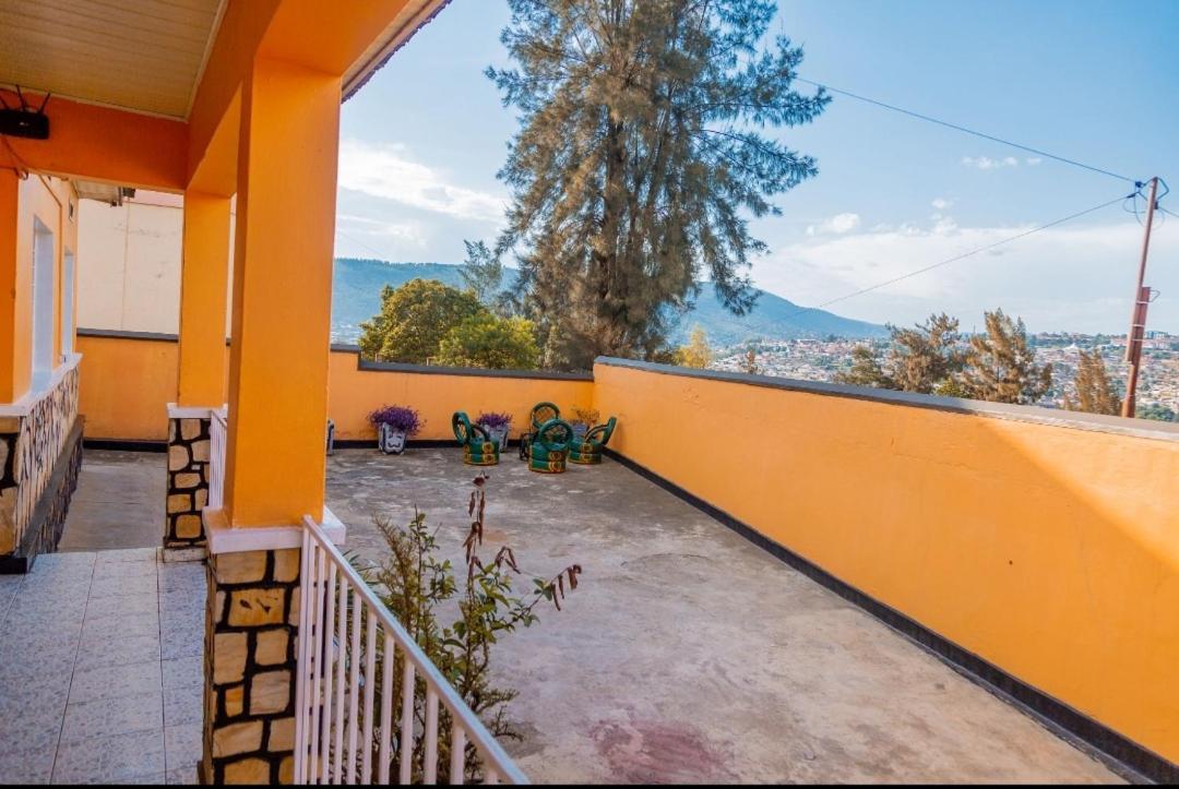 Auberge La Caverne Kigali Exterior photo